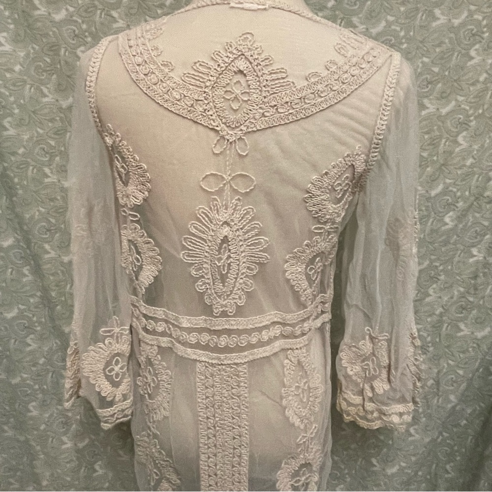 Debut Sheer Robe/Coverup (M/L) - Picture 6 of 8